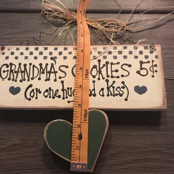 Grandma’s Cookies Sign - Picture 5 of 5